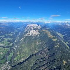 Flugwegposition um 15:06:21: Aufgenommen in der Nähe von Gemeinde Strassen, Strassen, Österreich in 3404 Meter